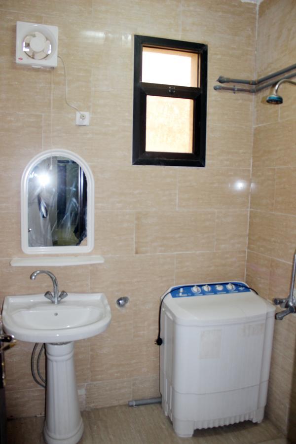 Al Eairy Apartment-Alqaseem 1 Μπουράιντα Εξωτερικό φωτογραφία